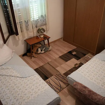 Mountain Retreat Nebeska Tisina Holiday home *